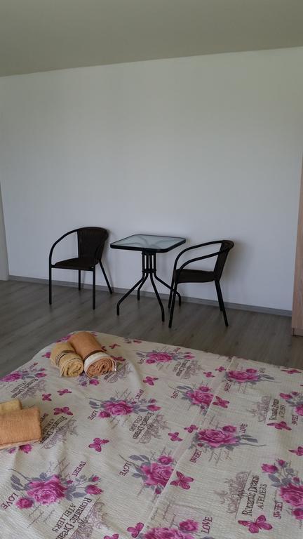 Apartments Victoria Сутоморе Экстерьер фото